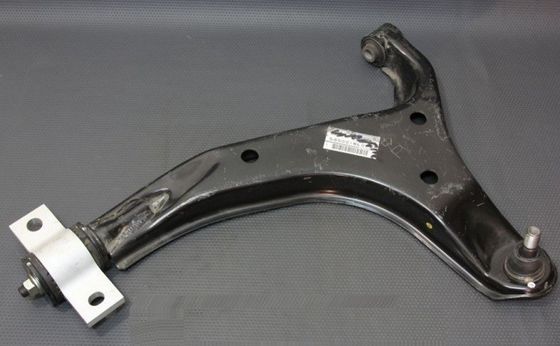 Controlarm 54500-WL000 54501-WL000 voor Nissan Elgrand 2000-2010 Superior Performance