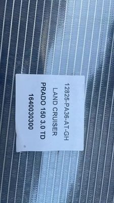 Land Cruiser 150 Automatische AT koelradiator 16400-30300 Voor Toyota Prado 3.0 TDI