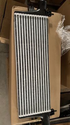 Auto verdamper 17940-0L110 Voor toyota revo 2016 HILUX PICK-UP Top- en prestaties