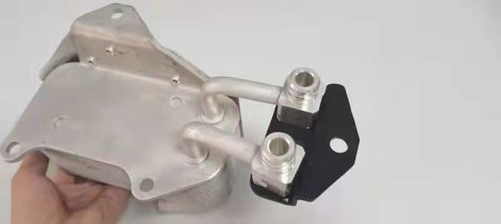AB39-7A095-BB AB39-7A095 JB3G-7A095-BA AT Olie koeler Assy Voor Ford Ranger 2012