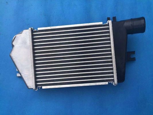 Intercooler Aluminium voor Mitsubishi I Triton L200 MN135001 Auto Fitting MITSUBISHI