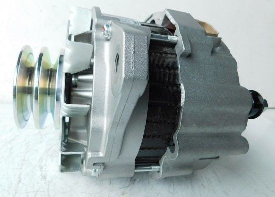 Top-notch 24V 80A auto alternator voor Mitsubishi Fuso Canter ME226229 A4TU8093 3.9 TDI
