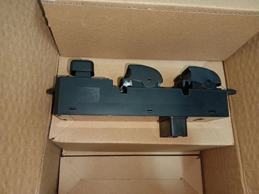 8608A221 Power Window Control Switch voor 2012 Mitsubishi Lancer 2.0 voordeur