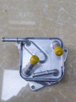 2011-2016 Mitsubishi Outlander GF7 GF8 GK1W ECLIPSE Olie koeler PART NUMBER 2920A400