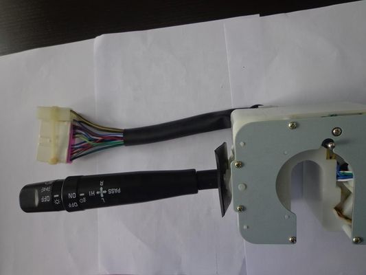 1-82360714-0 Combinatie-schakelaar voor ISUZU FRR OEM NO 1823607140