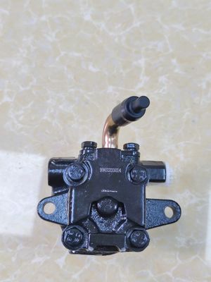 Truck Power Steering Pump voor Nissan FD42 49110-0T002 Alleen voor Japanse autoonderdelen