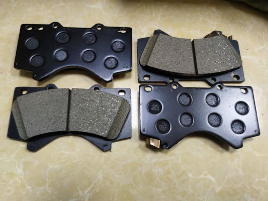 04465-60280 Voorremplaat voor Toyota Sequoia Tundra Landcruiser Lexus 570