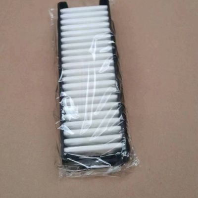 13780-67M00 Luchtfilterelement Suzuki Celerio 2014 Automobiele luchtfilter