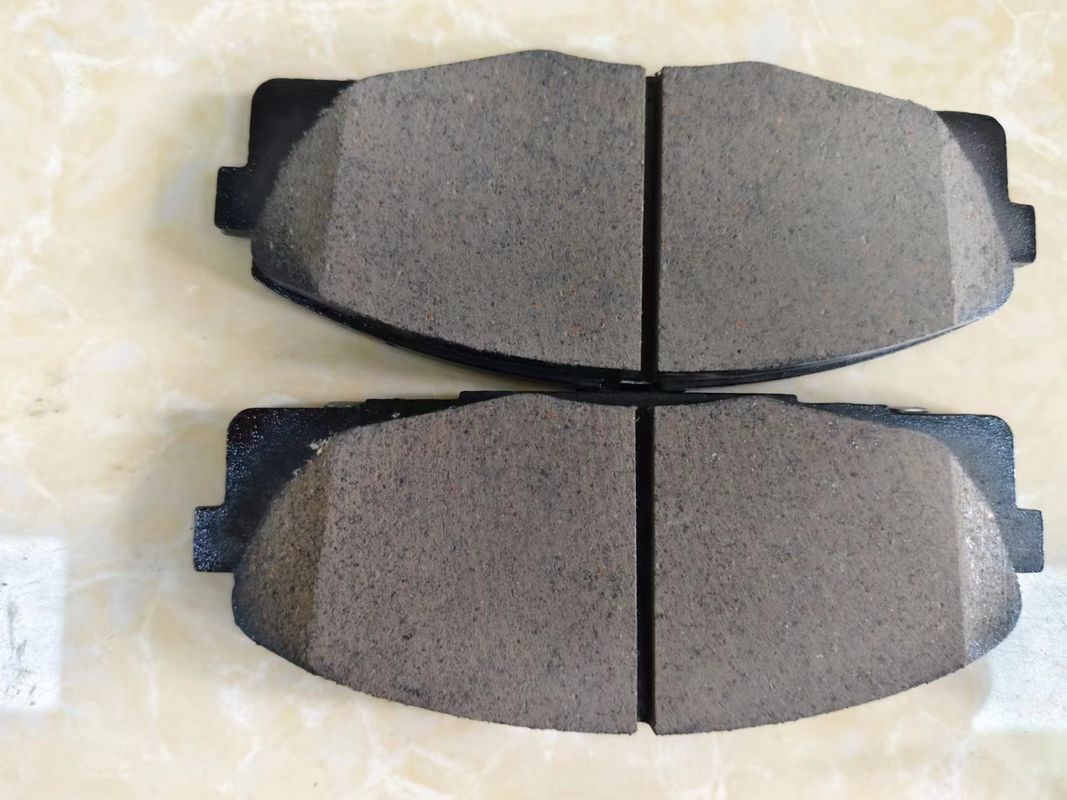 04465-YZZE9 Keramische remkits voor Toyota Hiace LH50 LH60 YH50 YH60 LH55 LH56