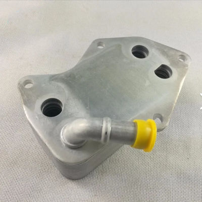 038117021c Motorolie koeler Audi Volkswagen Jetta 2010 Auto radiator warmtewisselaar