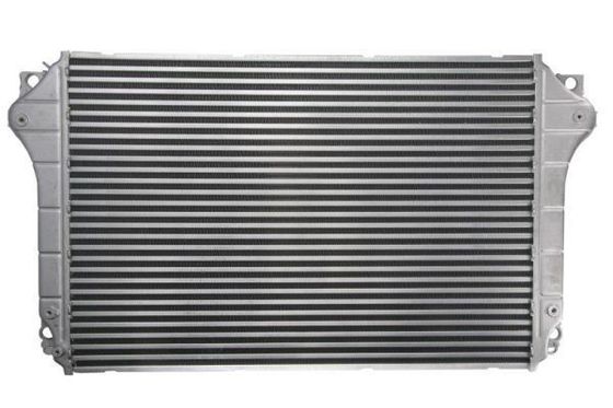 17940-0R010 Intercooler voor toyota avensis corrolla